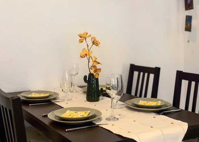 Innenstadt Quartier 诺伊鲁平